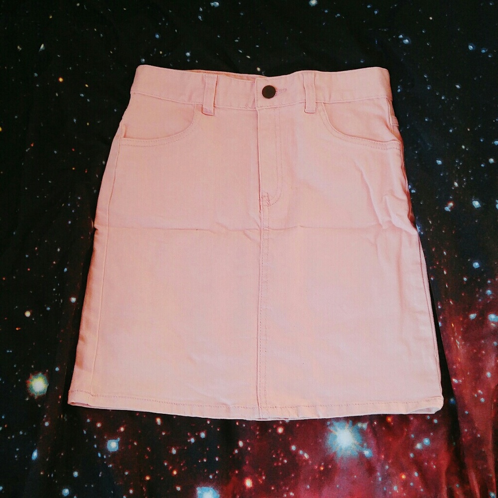 Pastel pink mini skirt